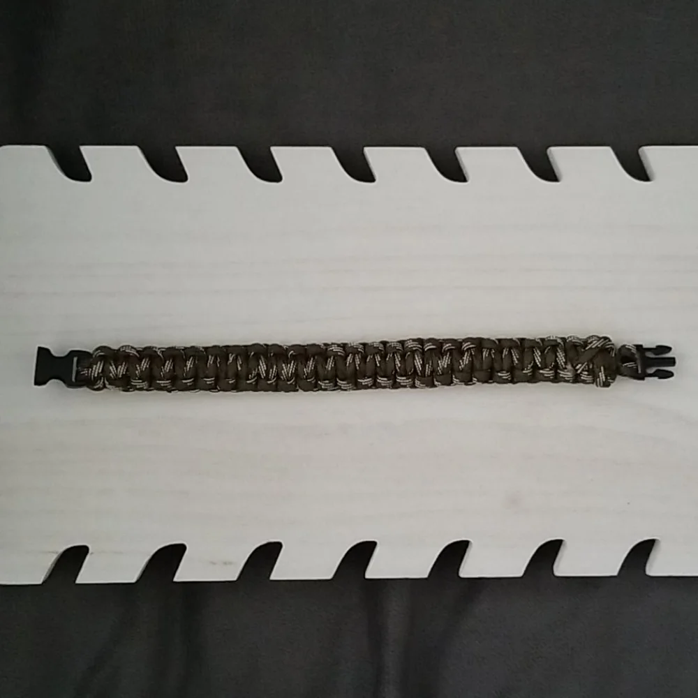 Green Camo Paracord Bracelet
